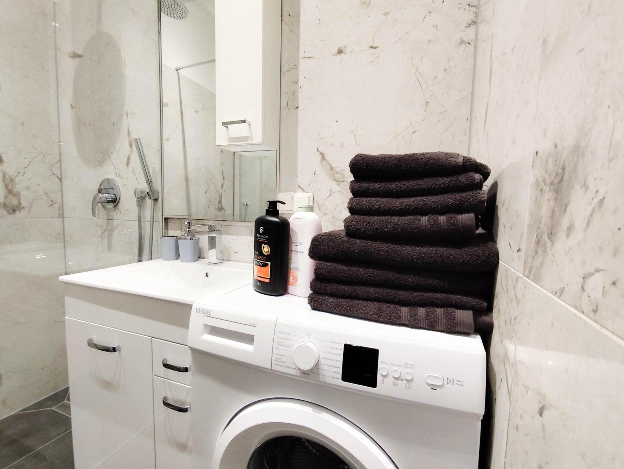 Cozy Apartments In Central Location With Free Parking Wien Exteriör bild