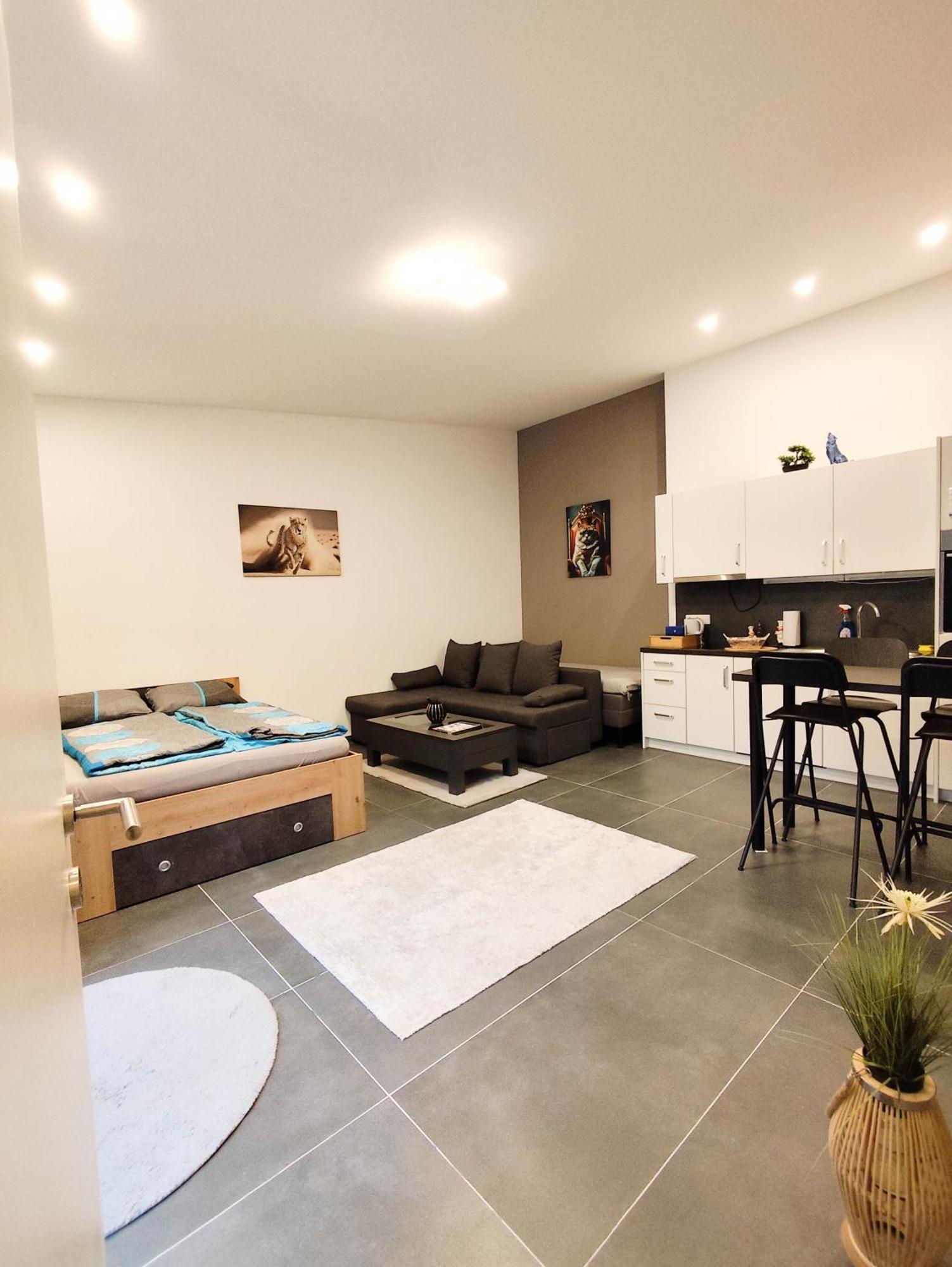 Cozy Apartments In Central Location With Free Parking Wien Exteriör bild