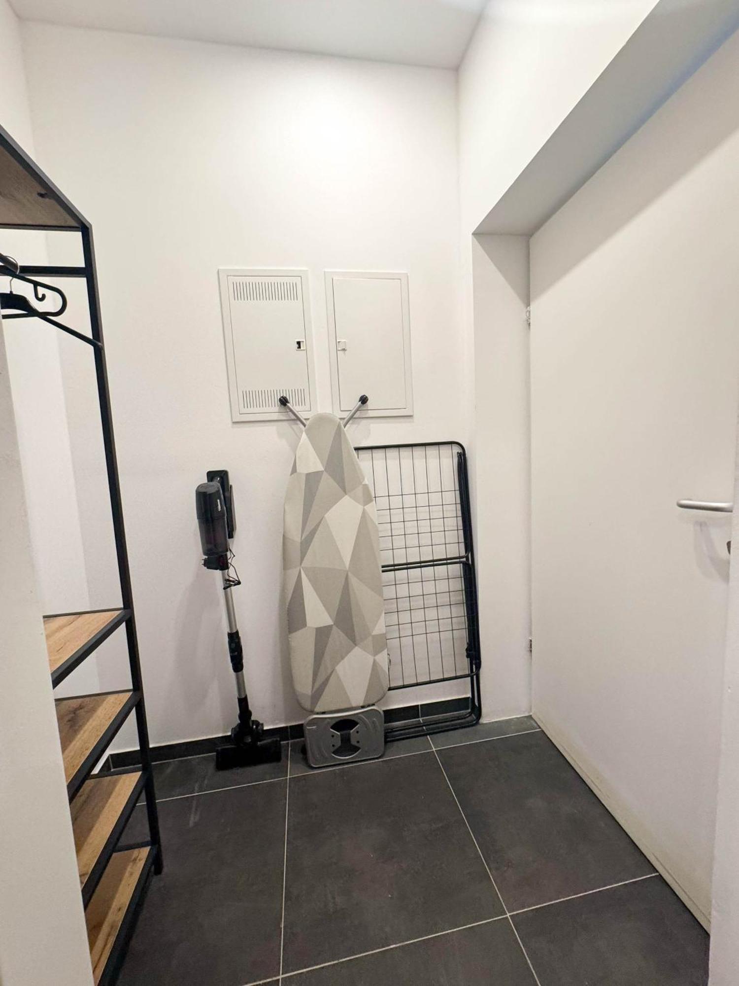 Cozy Apartments In Central Location With Free Parking Wien Exteriör bild