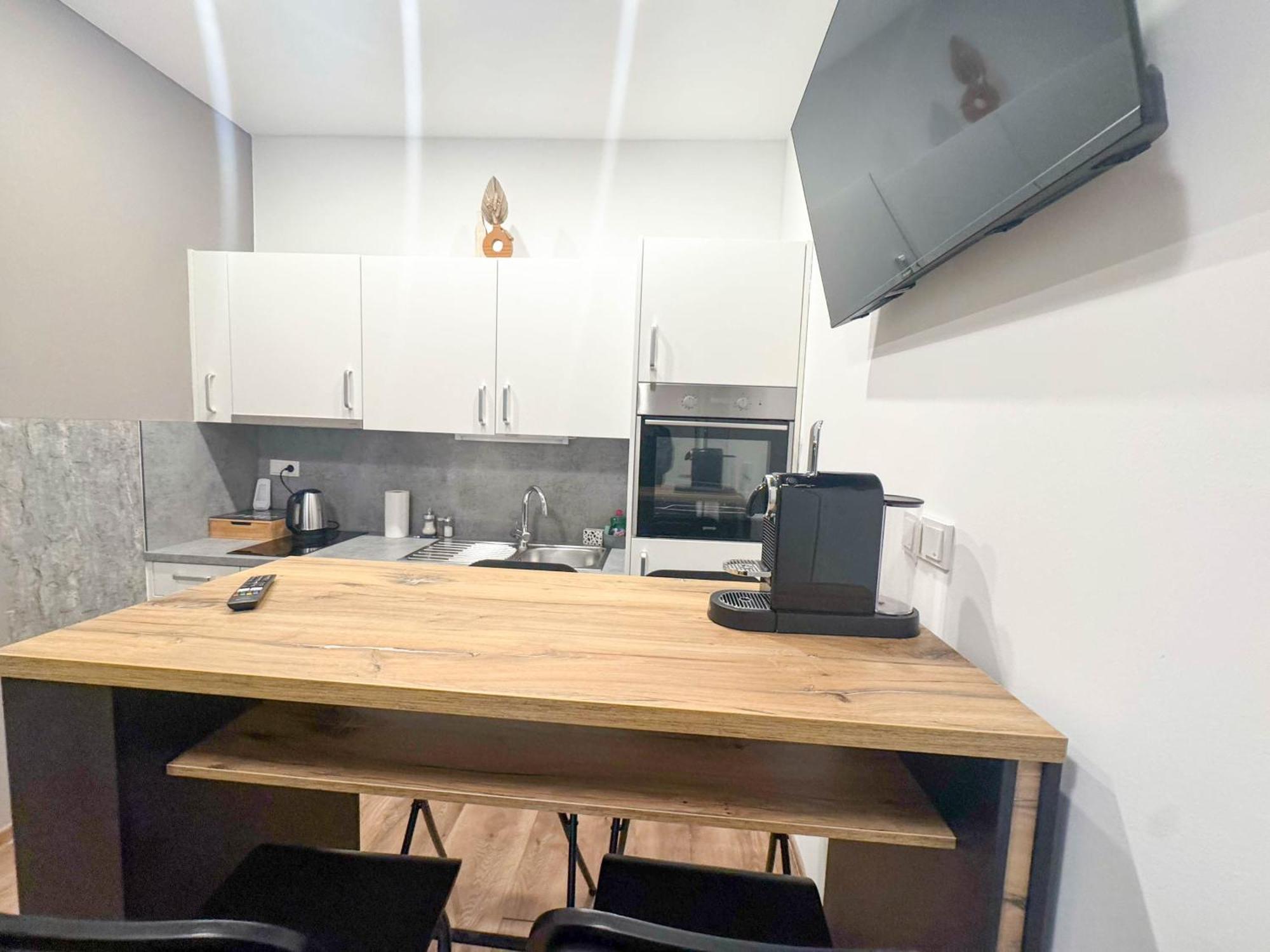 Cozy Apartments In Central Location With Free Parking Wien Exteriör bild